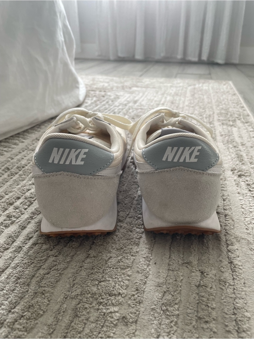 Nike Daybreak 'White Gum' Sneakers - Picture 9 of 10